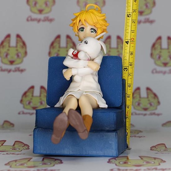 Picture of The Promised Neverland Emma figure